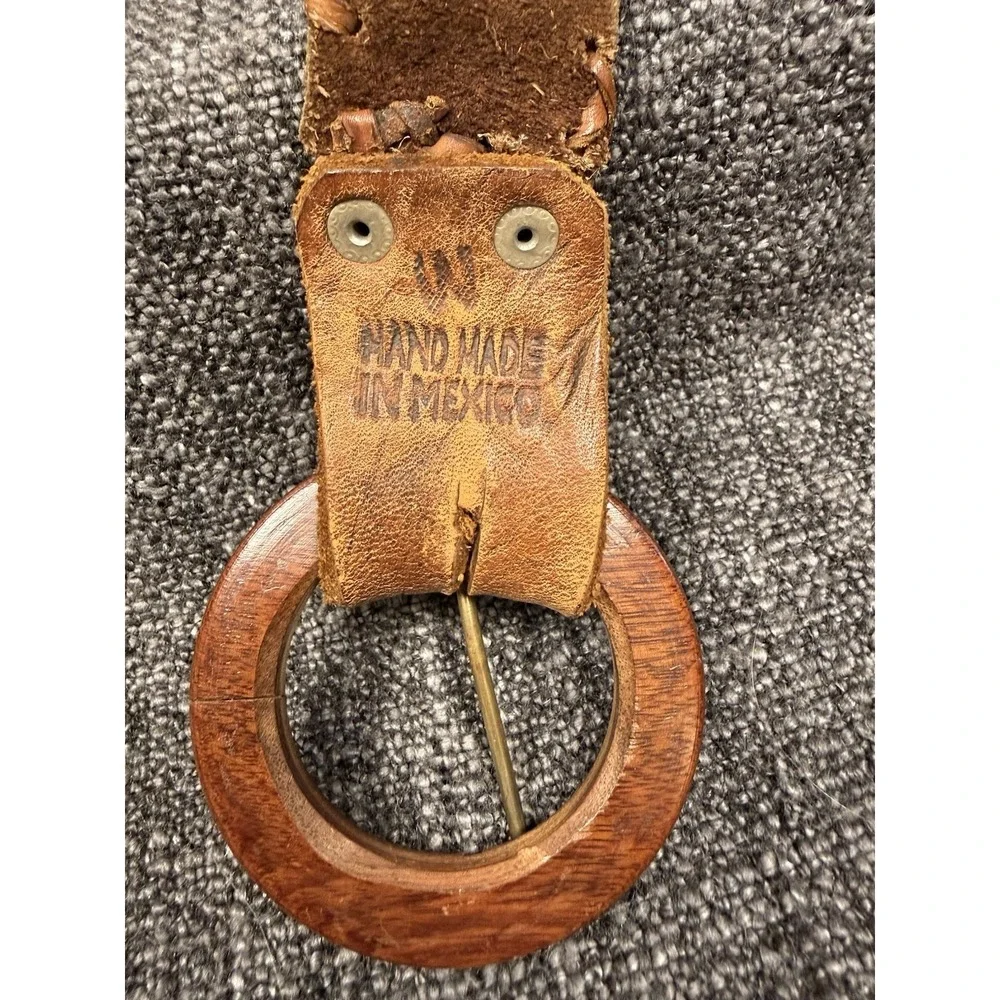 Vintage 1970s Handmade Mexico Tooled Leather Boho Western Belt